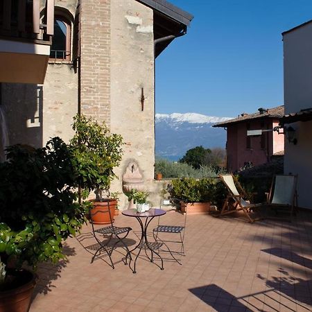 Albergo Cavallino 10 توسكولانو ماديرنو المظهر الخارجي الصورة